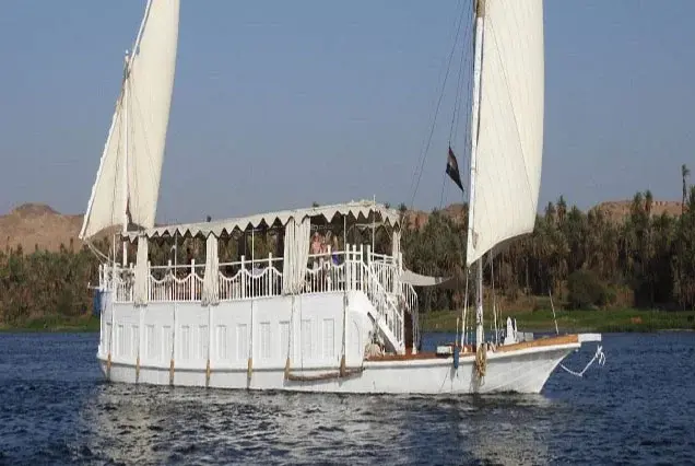 4 Days Abundance Dahabiya Nile Cruise Aswan to Luxor Deluxe Voyage