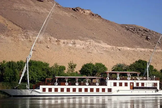 Amber Dahabiya 8 Days Luxury Cruise Voyage